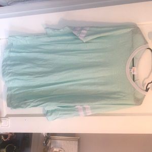 Lularoe oversized 3/4 sleeve T-shirt